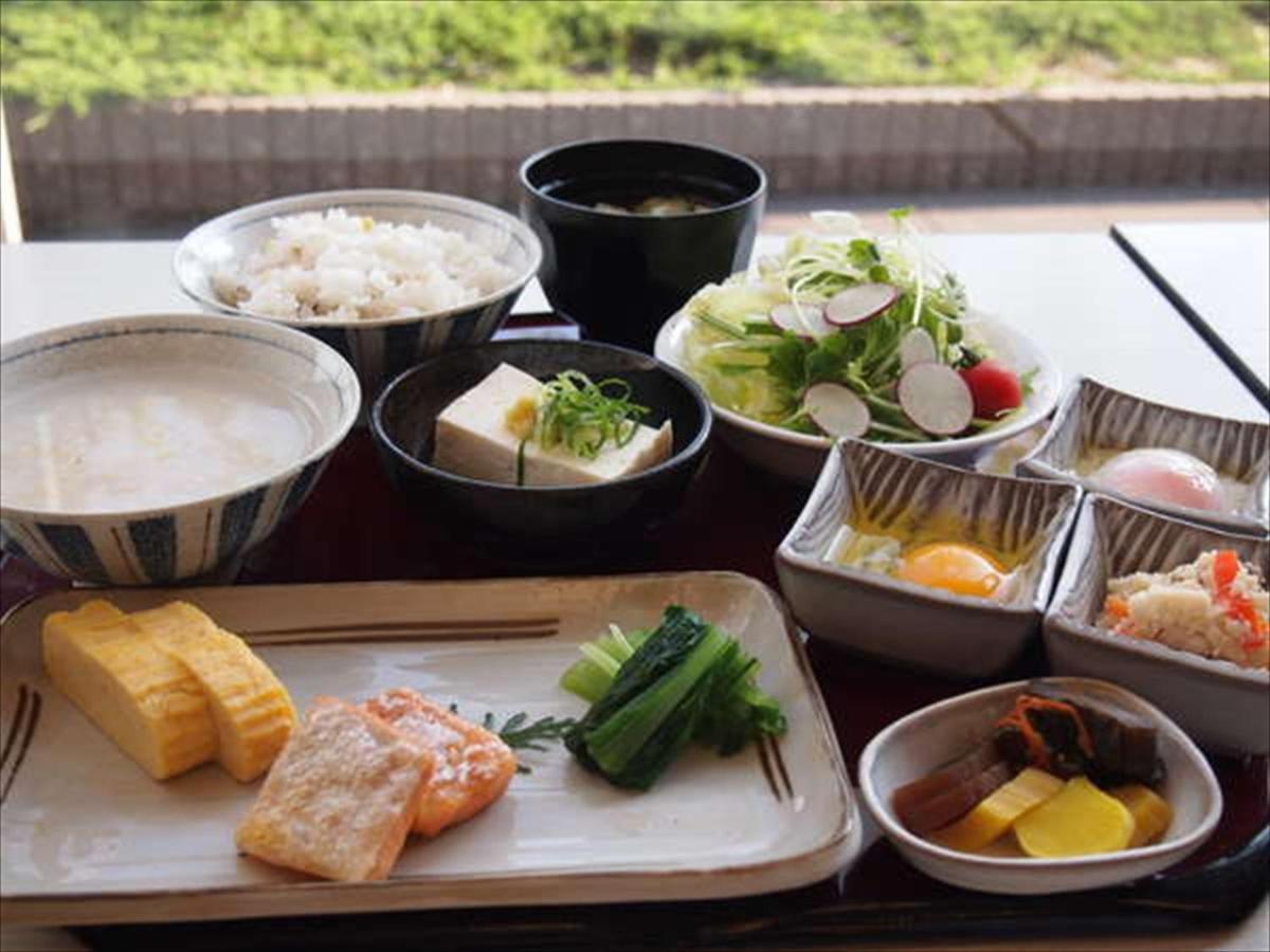 Green Rich Hotel Osaka Airport Ikeda  Ngoại thất bức ảnh